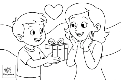 Jongen geeft moeder een cadeautje